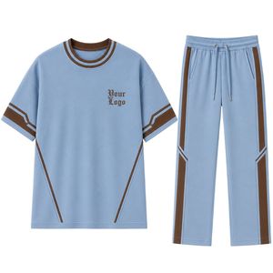 Conjunto de dos piezas informal personalizado para mujer, camiseta de manga corta azul cielo y marrón y pantalones de pierna recta con contraste. - Product Image 1