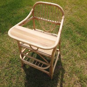 Chaise haute en rotin naturel pour salle à manger de bébé, chaises d'alimentation en bois pour bébés, vente en gros, siège alimentaire du Vietnam - Product Image 6