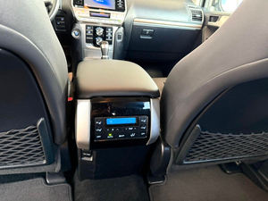 Toyota Land Cruiser Executive 2018 Usado, 177Hp, Transmisión Automática, Diésel Euro 6, 5 Plazas, Motor de Combustión de 4 Cilindros, 87 Litros - Product Image 4