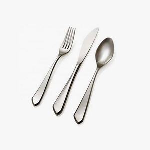 Best Quality Stainless Steel <b>Flatware</b> <b>Set</b> with Unique Simplicity Handle Design Luxury Royal Look <b>Flatware</b> for Back to School - Product Image 2