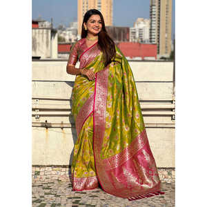 Sari de Seda Suave Banarasi Verde Mehandi con Contraste Jaal y Tejido Zari, Pañuelo Premium Elite Weaves 0.65g - Product Image 3