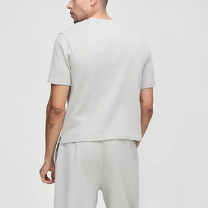 เสื้อยืดผู้ชายไซส์ใหญ่ทรงหลวม น้ำหนัก 200 กรัม ผ้าฝ้าย 100% สกรีนโลโก้ดิจิตอลตามสั่ง ขายส่ง เสื้อยืดฮิปฮอปเปล่าขายส่ง - Product Image 5
