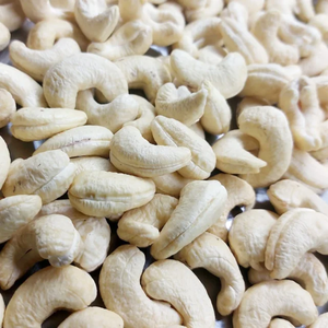 Wholesale Raw <b>Cashew</b> <b>Nuts</b> W240 W320 Organic Food & Beverage Grade Manufacturer Supply Bulk Packing - Product Image 1
