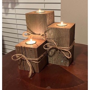 Juego de Portavelas de Madera de Pino Reciclada |   Artesanía Rústica al por Mayor |   Aqdus Saleem - Product Image 1