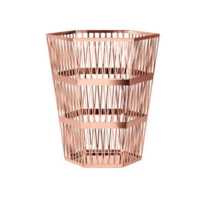 Cesta de Almacenamiento de Frutas Circular de Metal Ecológica de Alta Gama con Marco Plegable Resistente con Recubrimiento en Polvo para Decoración Interior Premium - Product Image 1