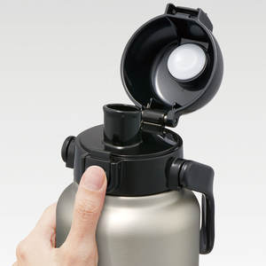 ขวดน้ำสุญญากาศสำหรับเล่นกีฬาขวดน้ำแบบกดขนาด1200มล. สีเงิน/STD12H_596797ออกแบบโลโก้ได้ตามต้องการ - Product Image 3