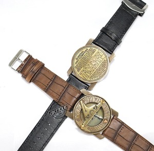 Reloj de pulsera con brújula y dial de navegación antiguo, fabricado en India, con correa de cuero, regalo náutico disponible a precio justo. - Product Image 6
