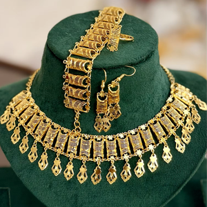 Chaînes de colliers vintage 2022 en acier inoxydable plaqué or micro 18 carats, faites à la main, en gros, pour fêtes africaines, cadeaux de mariage pour femmes - Product Image 1