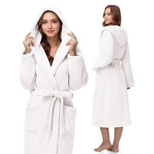 Bata de Baño de Felpa para Mujer con Logotipo Personalizado, Larga, Suave y Cálida, con Capucha, de Terciopelo Coral, Lujosa, para Spa, Invierno - Product Image 1