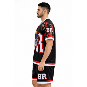 Ensemble maillot et short de football américain respirant en polyester 100 % – Tenue de sport personnalisable - Product Image 4