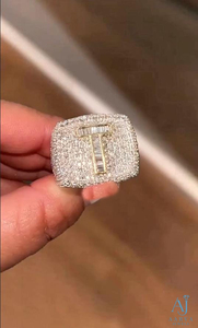 Anillo de compromiso de moissanita con incrustaciones, corte radiante, pavé, chapado en rodio, banda llamativa de plata 925 para bodas, aniversarios y fiestas - Product Image 6