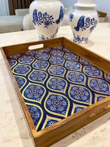 Bandeja rectangular de madera para servir refrescos, bandeja increíble con parte superior pintada a mano en color azul, regalos de inauguración de casa. - Product Image 2