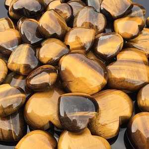 Superventas hecho a mano pulido amarillo Ojo de Tigre corazón hinchado alto grado sombra tallado portátil amor curación cristal piedra preciosa - Product Image 6