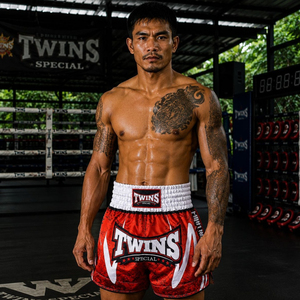 Pantalones Cortos de Muay Thai MMA Hechos a Medida, de Alta Calidad, 100% Poliéster Elástico, Duraderos, Transpirables y Ligeros - Product Image 6