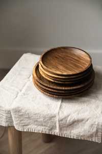 Planche de service ronde en bois d'acacia naturel, plateau de service alimentaire en bois, planche à charcuterie, plateau à fromage, assiette de dîner, cuisine - Product Image 1