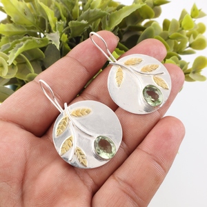 Boucles d'oreilles en argent sterling 925 avec améthyste verte naturelle, classiques et élégantes, plaquées argent, pour un anniversaire de mariage. - Product Image 5