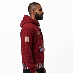 Sweat à capuche unisexe en molleton de coton brodé motif faucon patchwork tribal, style streetwear, de la collection Accept Industry - Product Image 4