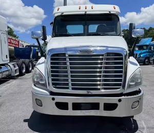 Camion Freightliner Cascadia 125 Evolution Day Cab 2017 d'occasion, 100 % prêt à la vente, conduite à gauche/droite, livraison mondiale disponible - Product Image 6