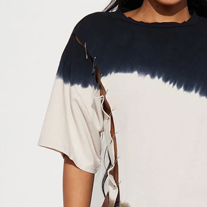 Ensemble 2 pièces tricoté pour femme : haut décontracté tie-dye à col rond et coupe ample avec détails à lacets, longueur au-dessus du genou, pour usage quotidien - Product Image 6