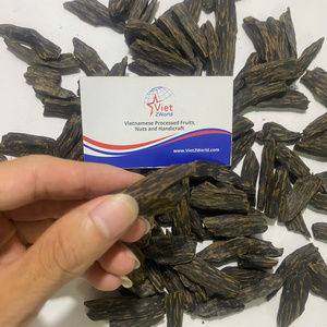 Encens en copeaux d'agarwood Oud Tigre Vietnamien, morceaux parfumés élégants pour brûleur, décoration rituelle de méditation toutes saisons - Product Image 1