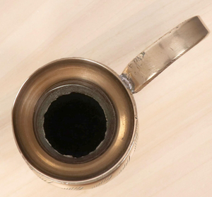 Pichet à eau doré poli 1L avec poignée pour table de cuisine, vente en gros, pichet à eau gravé pour la maison - Product Image 5