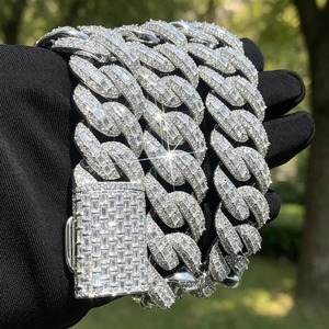 High Quality VVS <b>925</b> <b>Silver</b> Moissanite Cuban <b>Chain</b> Luxury Hip Hop Necklace for <b>mens</b> <b>925</b> <b>Sterling</b> <b>Silver</b> mossanite <b>chain</b> - Product Image 3
