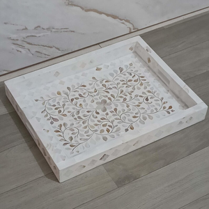 Bandeja hecha a mano con incrustaciones de flores - Product Image 3