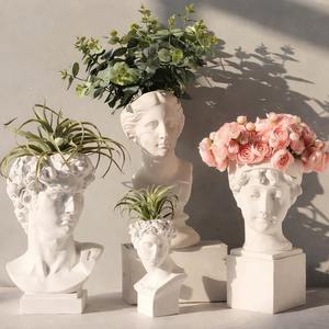 Vase à fleurs en résine décoratif de haute qualité, vente en gros, pour la décoration intérieure et extérieure, vases en résine en forme de visage humain pour la décoration de la maison - Product Image 1