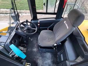 Chargeuse sur pneus d'occasion de 5 tonnes avec moteur Cummins de 168 kW et godet de 2,7 m³ pour les opérations minières, de construction et de manutention de matériaux - Product Image 5
