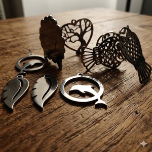 ต่างหูและจี้ทำมือจากเขาสัตว์ งานฝีมือชนเผ่าบัฟฟาโลและวัว ราคาขายส่ง - Product Image 1
