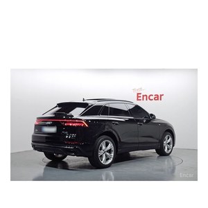 Audi Q8 45 TDI quattro Premium 2023, conduite à gauche, diesel, boîte automatique, sièges en cuir, caméra arrière - 44 548 km - Product Image 2