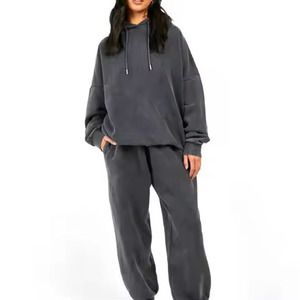 Ensemble de survêtement gris à capuche pour femme, pantalon de survêtement long avec poches latérales, tenue décontractée d'automne, 100% coton respirant, coupe ample - Product Image 3