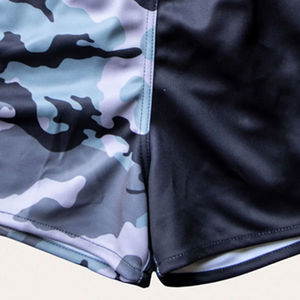 Shorts de rugby sublimés en polyester bicolore avec logo personnalisé, poche zippée et double couture – Vente en gros directe usine - Product Image 4