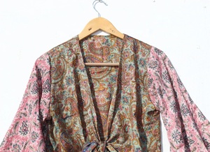 มาใหม่ล่าสุดแขนยาวแขนกริ่งผ้าไหมห่อด้านบนสําหรับฤดูร้อนสวมใส่ผ้าห่อด้านบนนุ่มและเรียบสําหรับผู้หญิง - Product Image 3