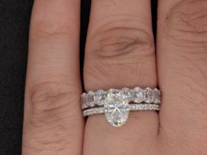 Anillo de Compromiso con Diamante Cultivado en Laboratorio de Corte Ovalado de 1.50 Ct, con Banda a Juego, Joyería de Boda con Diamantes, Conjunto Nupcial de Oro Blanco de 10K/14K/18K - Product Image 4