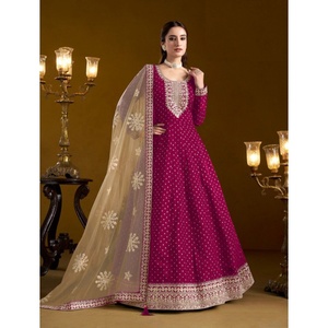 Conjunto de Dupatta de Georgette de Diseño Indio para Mujer, con Bordado en Ambos Lados, Trabajo de Fantasía, Vestido Anarkali de Chanderi Butti para Boda - Product Image 6