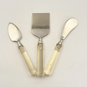 Ensemble de couteaux à gâteau au design tendance, avec manche en acier inoxydable et résine, idéal pour la décoration de la cuisine et les couverts. - Product Image 2