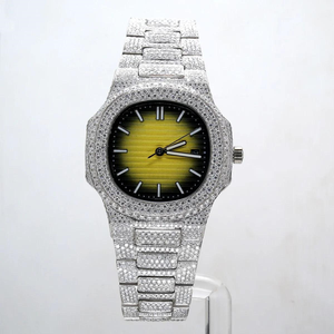 นาฬิกาฮิปฮอป Golden Eclipse Iced Diamond Square Luxury Limited Edition สีเหลืองไล่เฉด ประดับเพชรเต็มเรือน สายสแตนเลสสตีล - Product Image 1