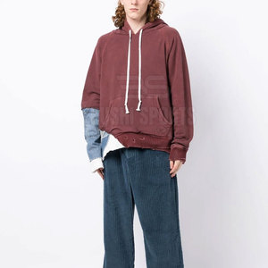 Sudadera con capucha básica para hombre a bajo precio, con acabado desgastado, diseñada para atuendos urbanos contemporáneos. - Product Image 4