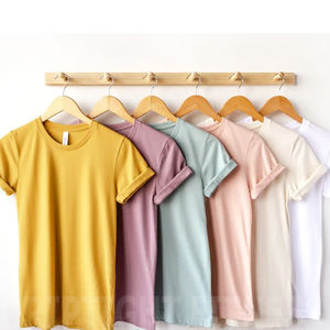 T-shirts à manches courtes Bella Canvas 3001cvc Heather Red Unisexe Heather CVC T-shirt - Product Image 3