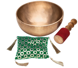 Bol chantant tibétain en laiton pur pour la méditation et la guérison sonore avec marteau de frappe, idéal pour l'équilibrage des chakras et la pratique du yoga - Product Image 4
