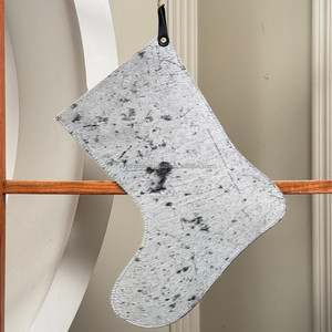 Ornement à suspendre en cuir de vachette personnalisé pour décoration de cheminée Cadeaux de Noël Bas pour décoration de fête de famille - Product Image 4