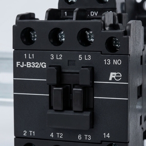 คอนแทคเตอร์ Fuji FJ-B32/G ของแท้ คอยล์ DC100V 32A 3 โพล อะไหล่ควบคุมมอเตอร์ - Product Image 5
