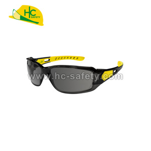 Gafas de Seguridad Deportivas Envolventes A11 con Lentes de Policarbonato Resistentes a Impactos y Protección UV - Product Image 5