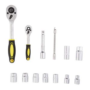 Set di Attrezzi in Valigetta di Alluminio Nero e Giallo da 799 Pezzi - Product Image 4