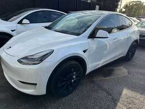 EHTASHAAM INDUSTRY Modèle EE SUV électrique blanc Roues noires 2023 Conception 2 en 1 Service OEM - Product Image 1