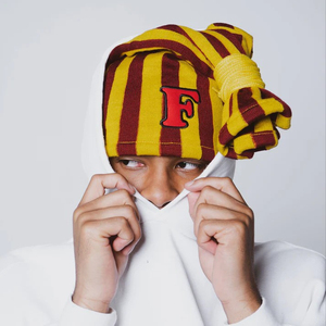 Bonnet gothique à nouer, chaud pour l'hiver, style Y2K, logo personnalisé, en acrylique tricoté, rayé, décontracté, pour tous les jours - Product Image 1