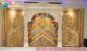 Décoration de scène pour réception de mariage marocaine, scène de mariage contemporaine à thème blanc à Toronto, scène de cérémonie de mariage tendance - Product Image 4