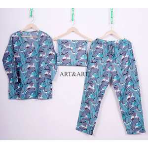 Vente en gros de robes de nuit d'été élégantes, personnalisées, longues, en coton, imprimées à l'écran, respirantes, écologiques, pour femmes et filles, 3 pièces - Product Image 1