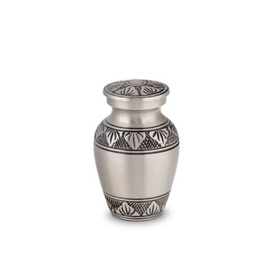 Urne funéraire en métal finition bois élégante, vente en gros, urne de crémation en aluminium de haute qualité pour cendres humaines adultes - Product Image 6